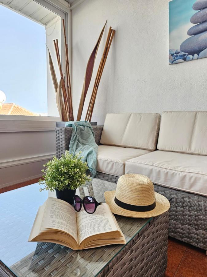 Holidays Beach & Pool ,Aircond , Las Americas Арона Экстерьер фото